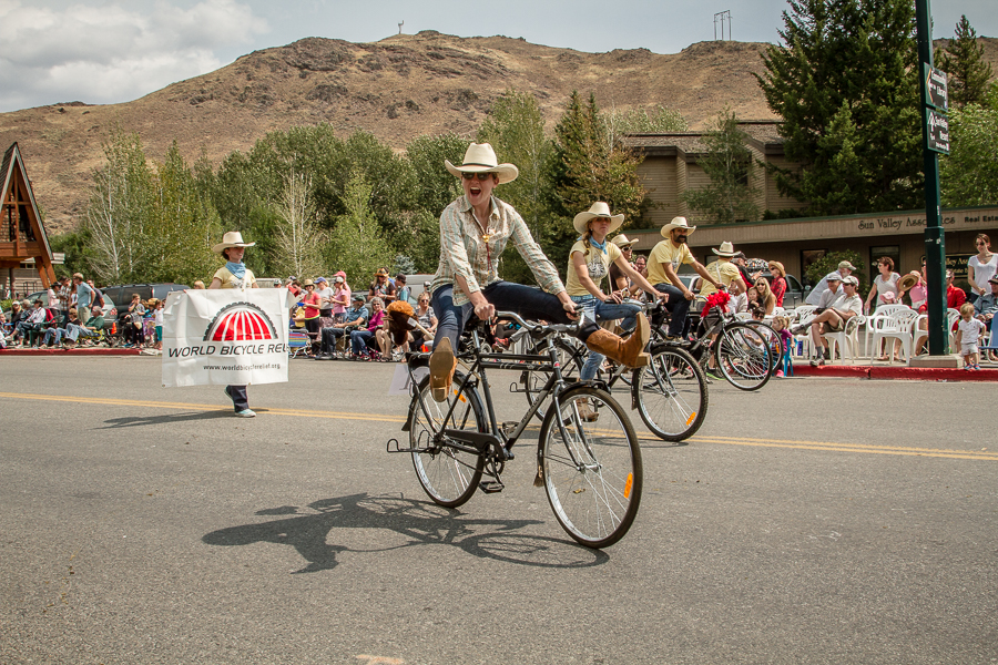 For the second year in a row, the four legged non-motorized set was joined by the two legged two wheeled contingent adding a new wrinkle to an old horse.